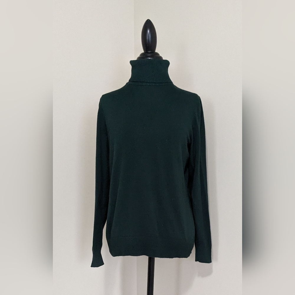 Context exclusively at Lord & Taylor pullover sweater